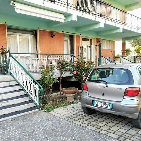 15 Via Leonida Bissolati * San Benedetto del Tronto